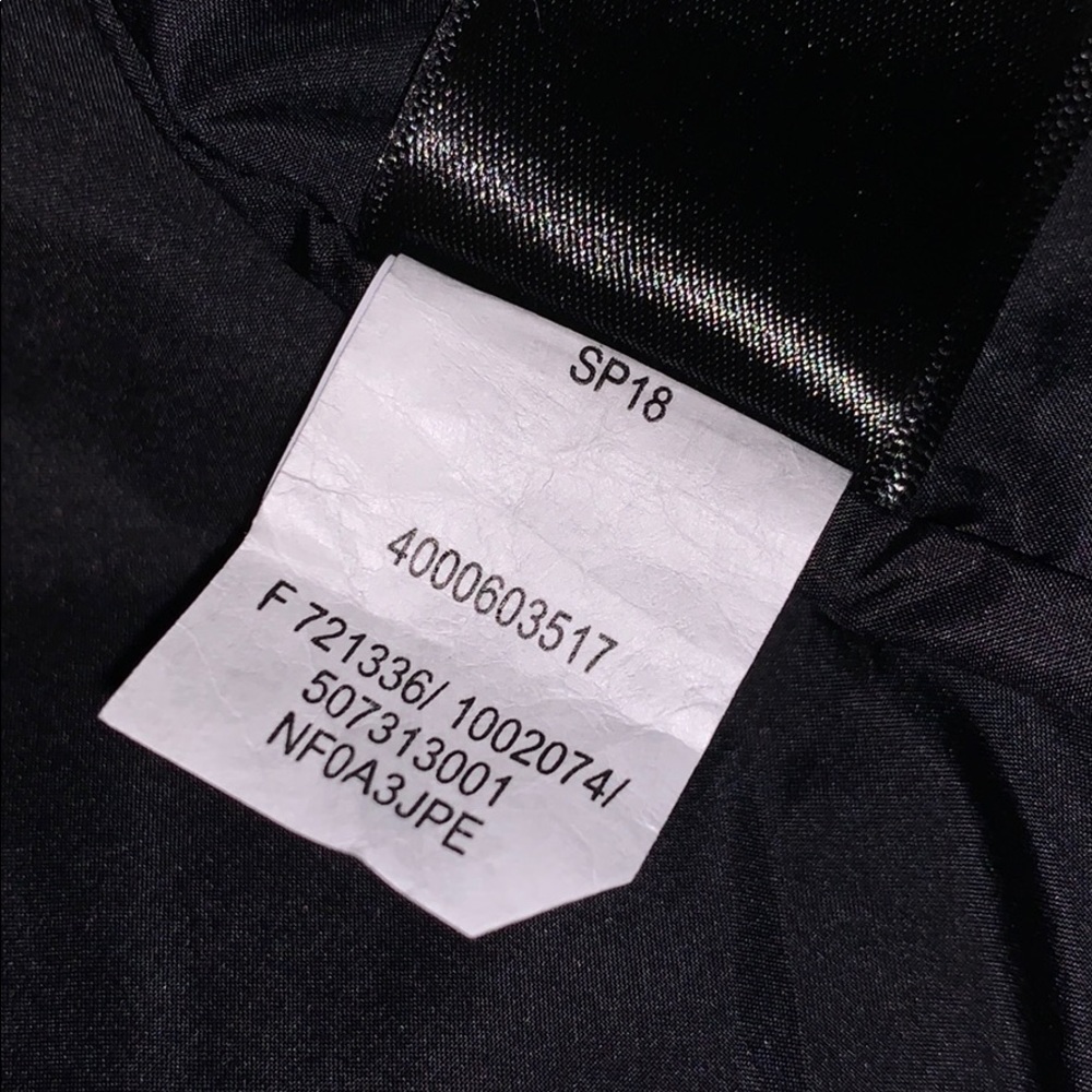 NWT The North Face 1990 Mountain Jacket Gore-Tex - Picture 12 of 13